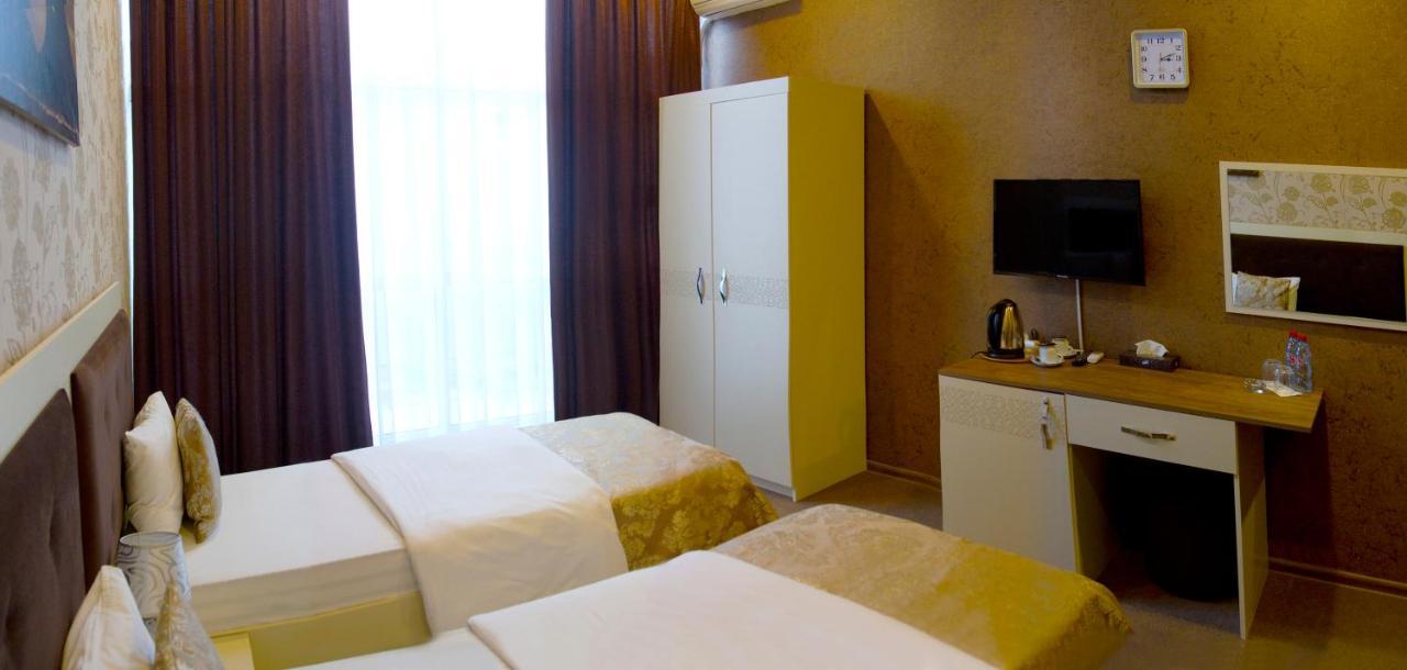 Center Khagani Hotel Baku Exterior photo